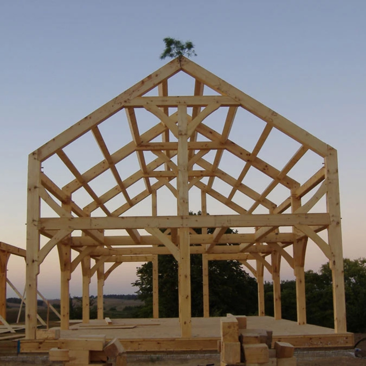 Timber Frame Construction | Handcrafted by Custom Timber Frames